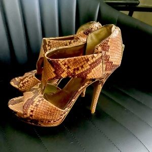 Snake Skin Nine West heels